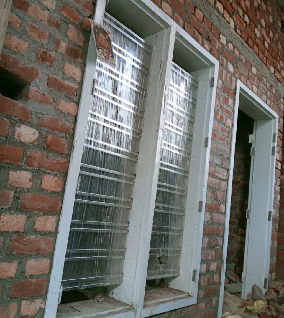 Door window