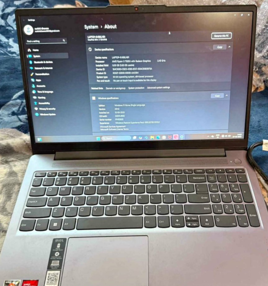Laptop