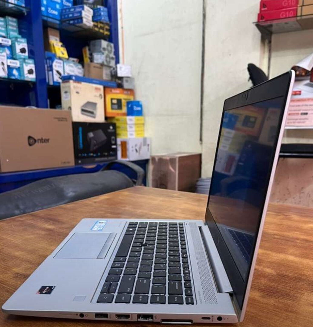 Hp Laptop 745 G6