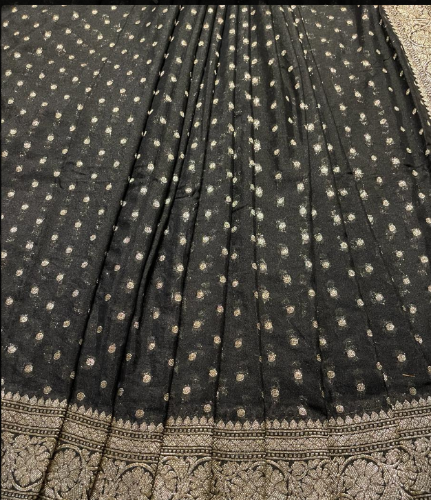 Black Saree