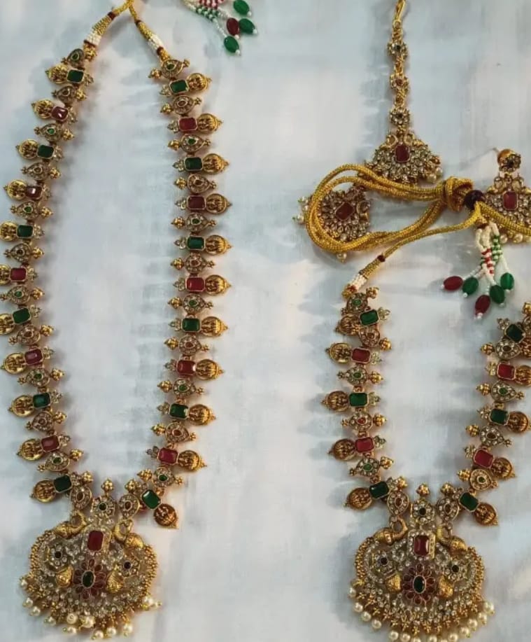 Gale ka locket
