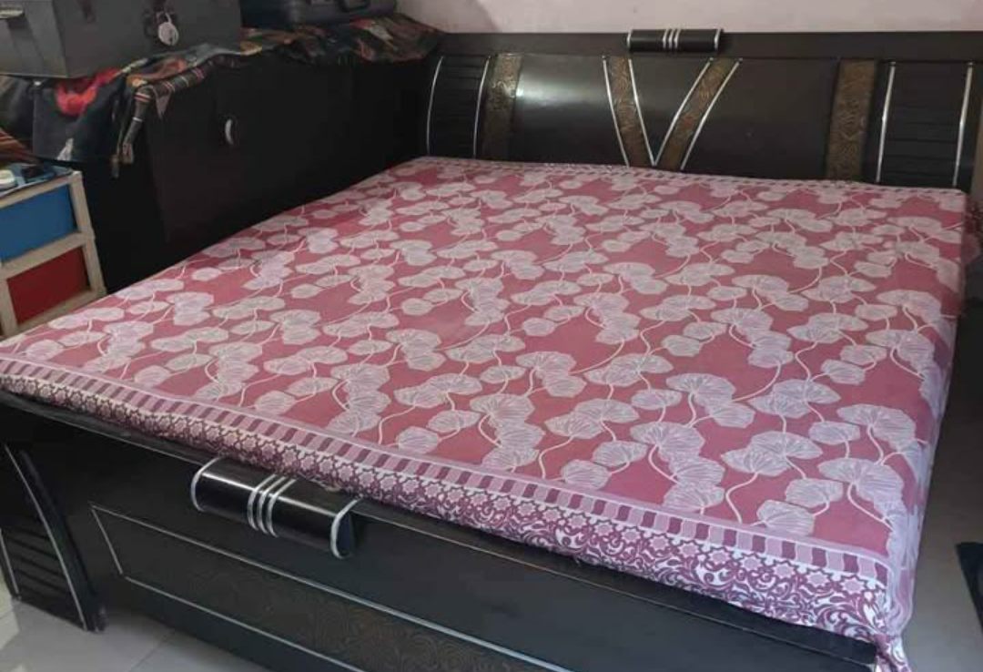 Double bed