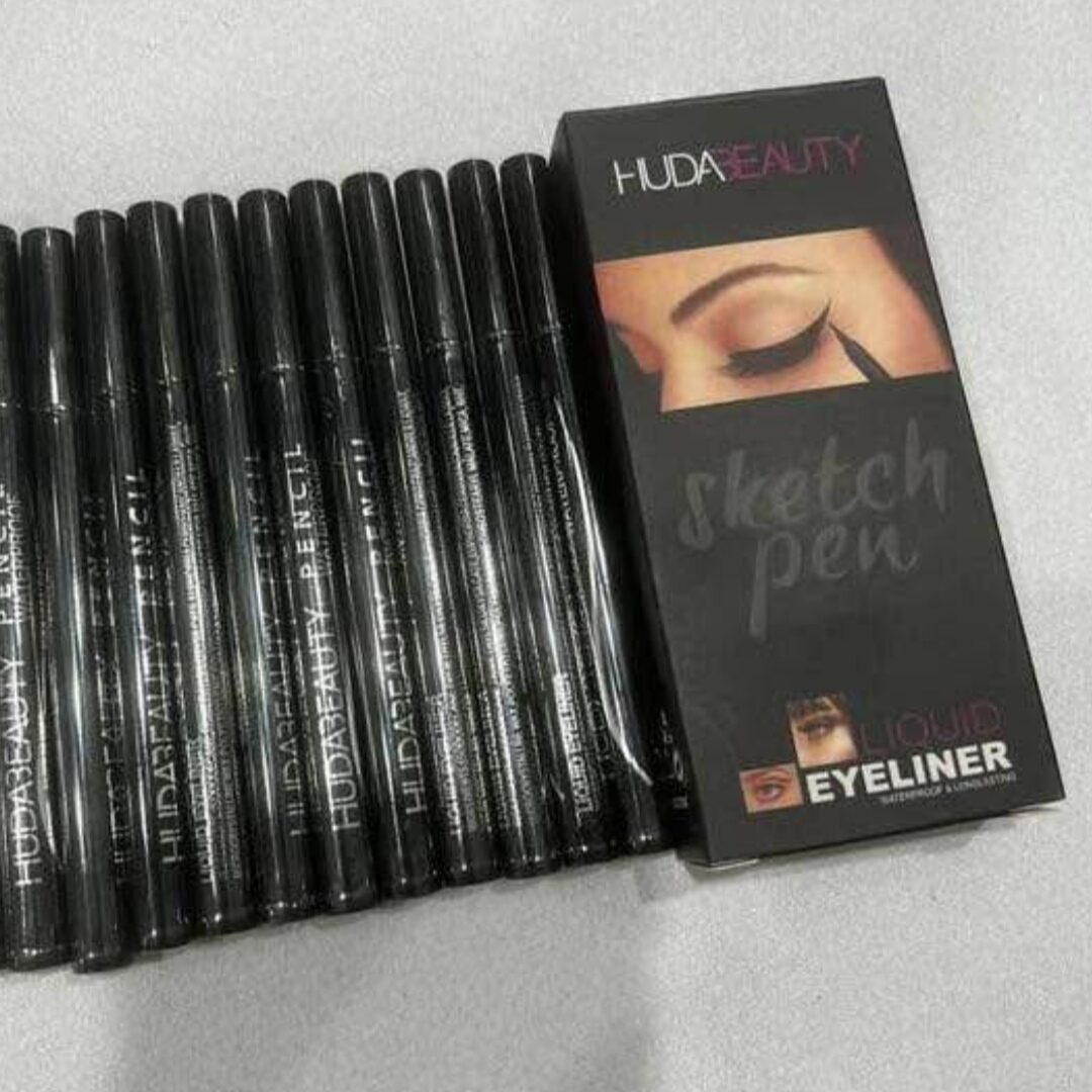 Huda beauty sketch eyeliner