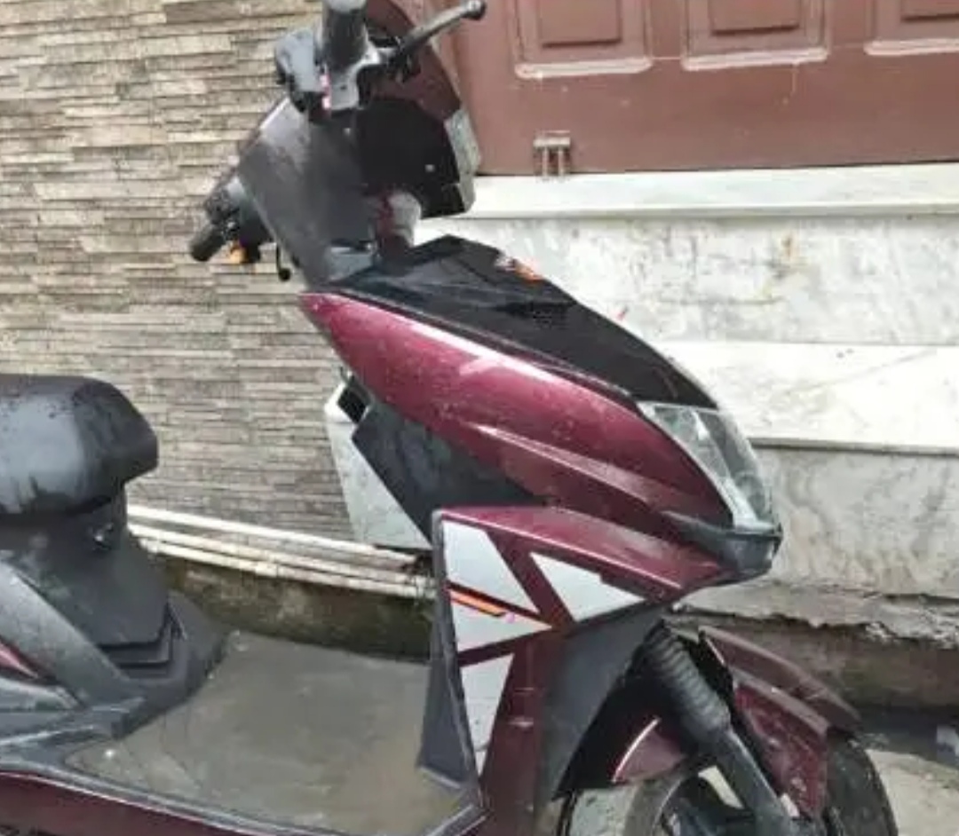 Scooty