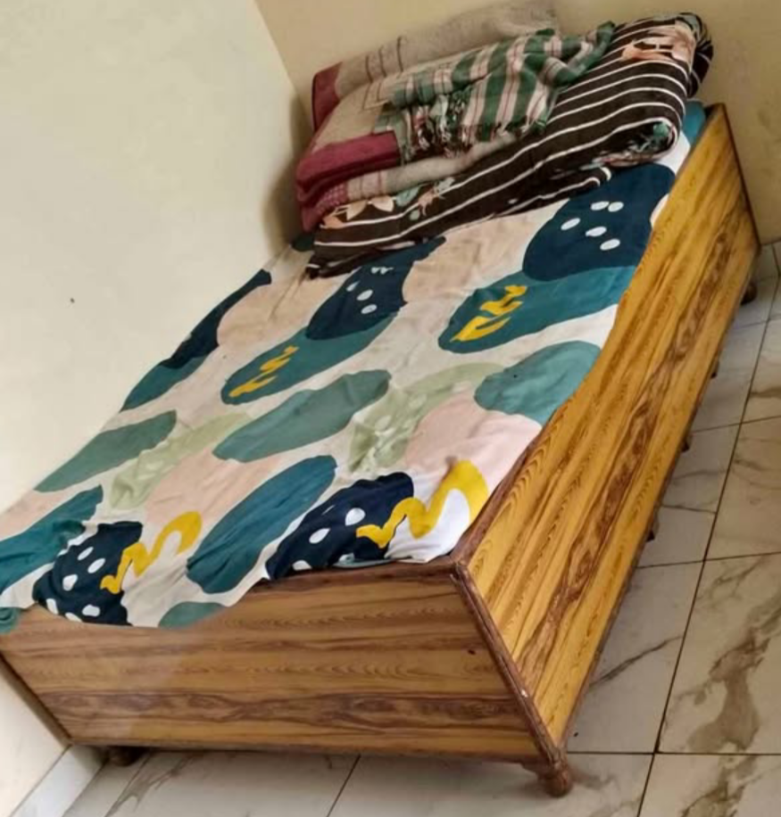 Diwan bed