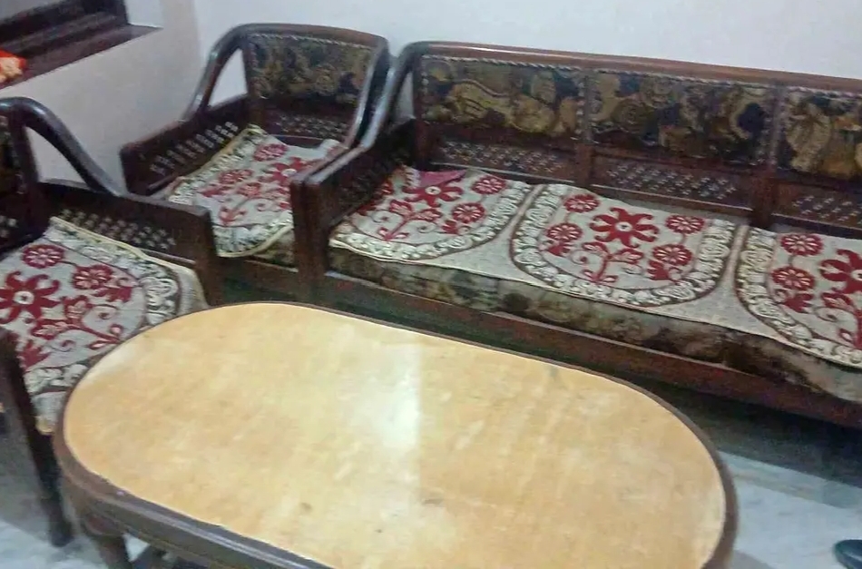 Sofa set