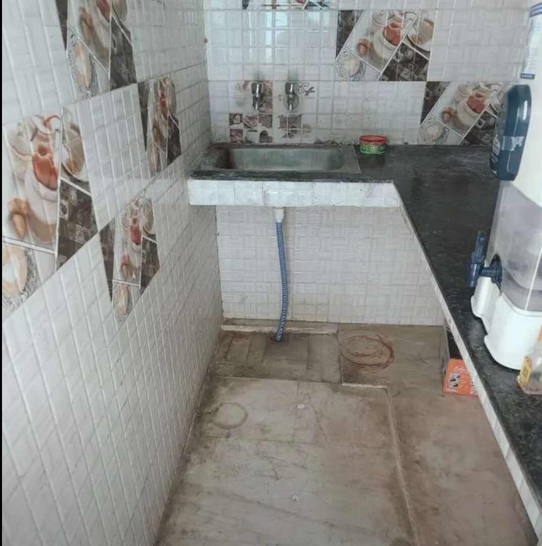 1 room for rent kitchen bathroom family two person married couple.