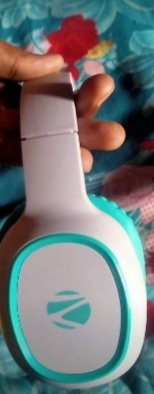 Headphone