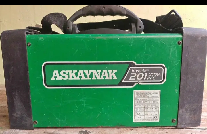 Welding machine
