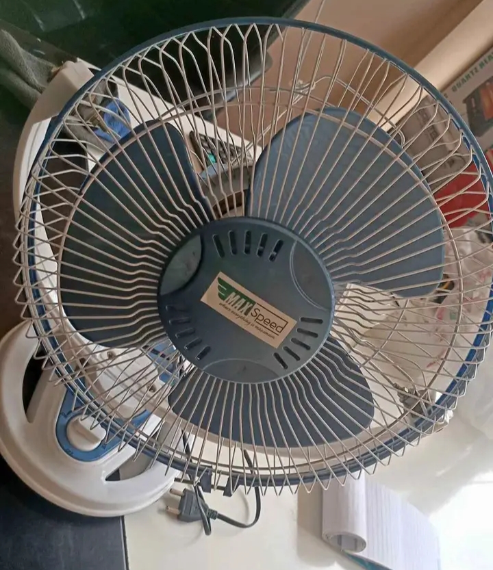 Table fan