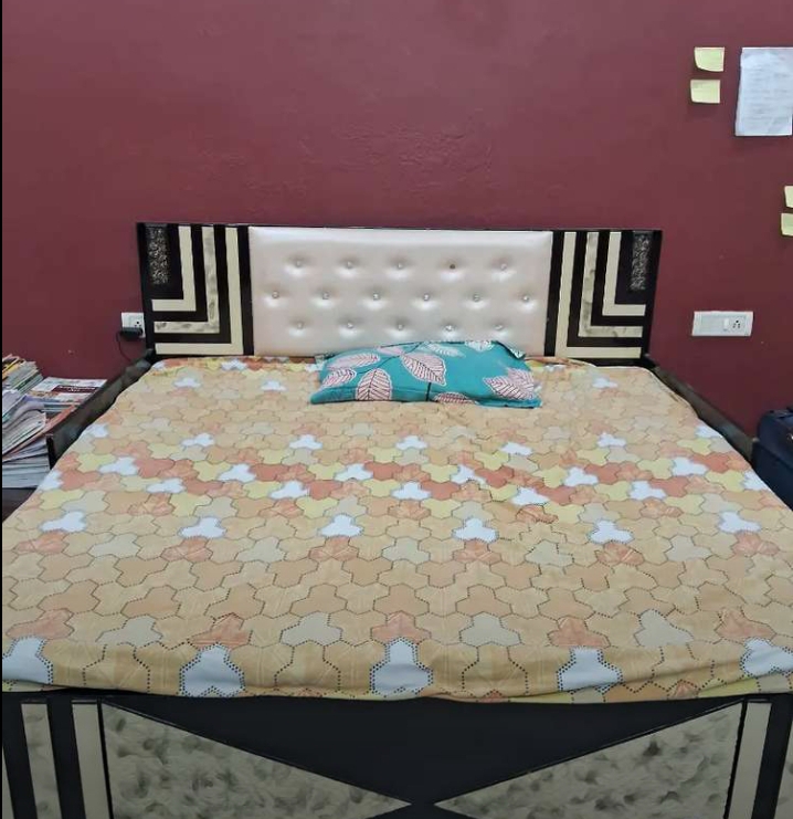 Double bed