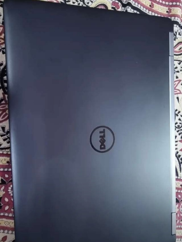 Laptop