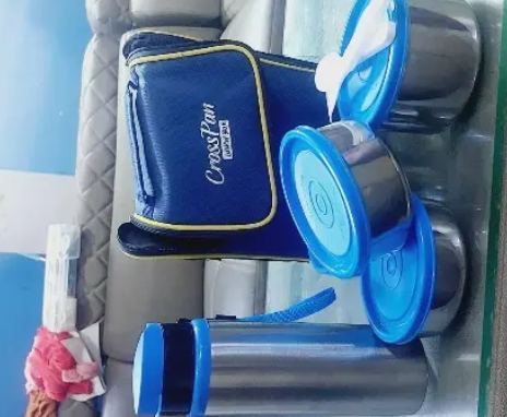 Lunch box