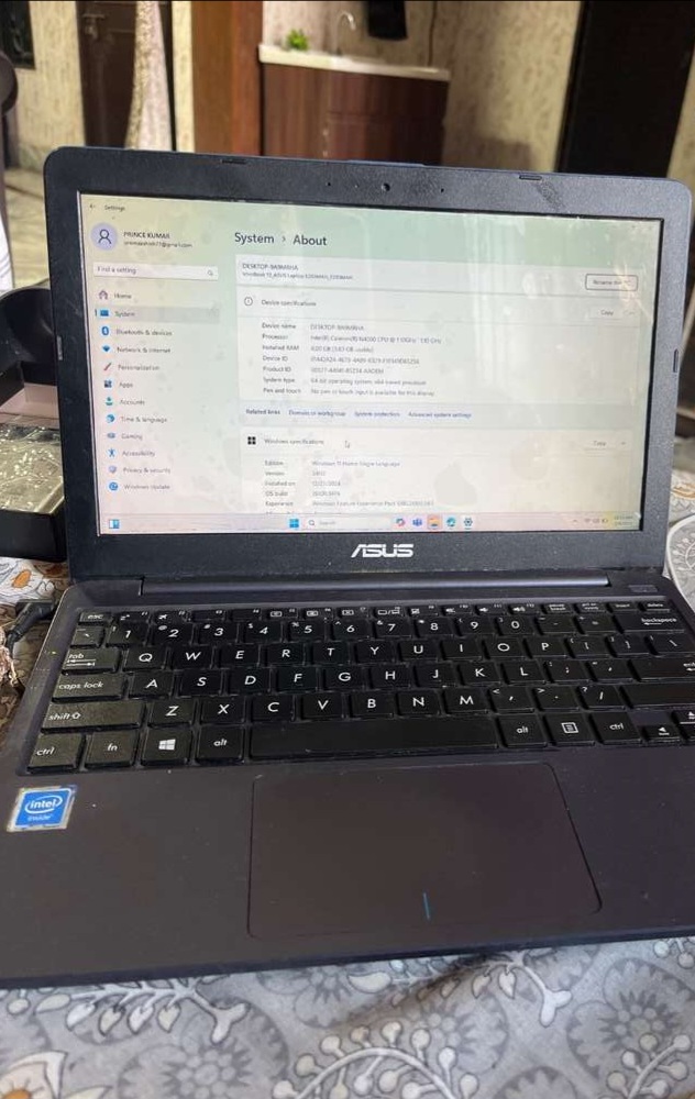 Laptop