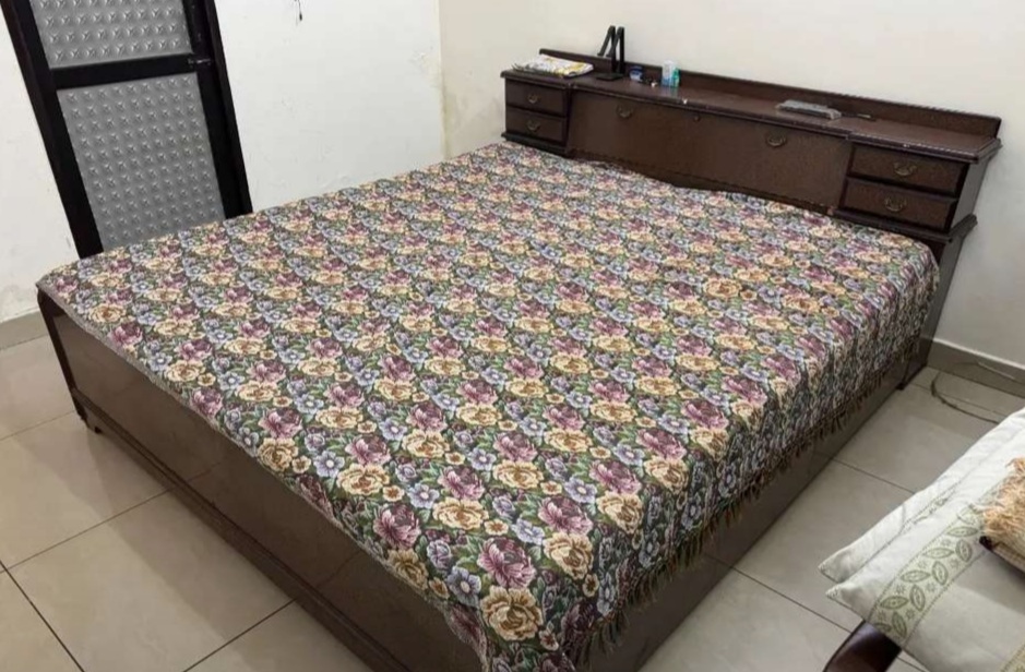 Double bed