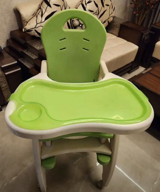 baby feeding chair