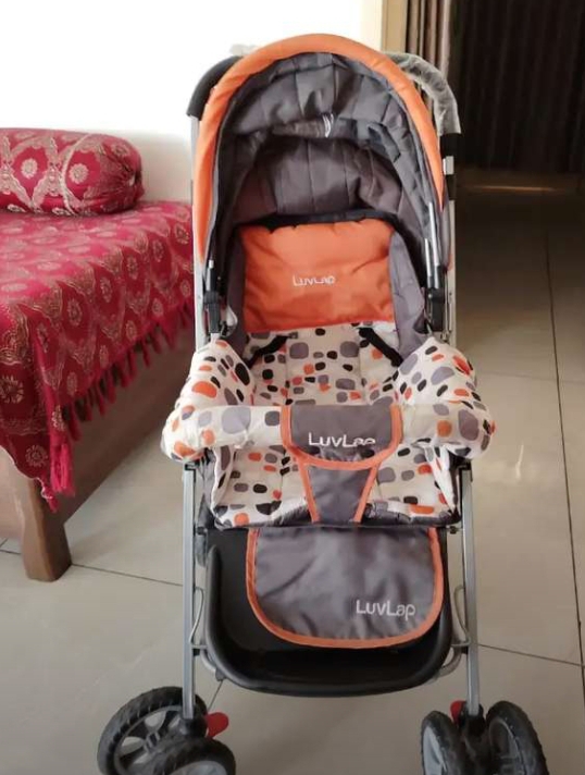 Luvlap baby pram