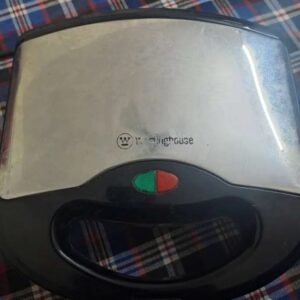Toast maker