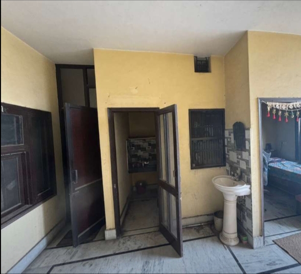 Single room rent