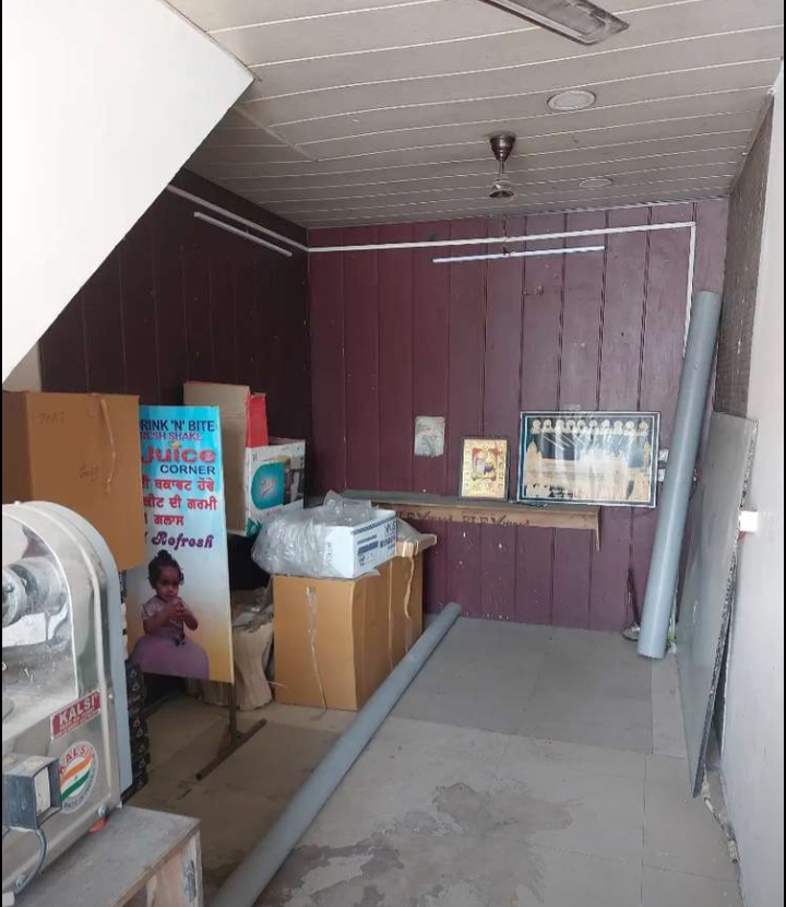 Shop rent