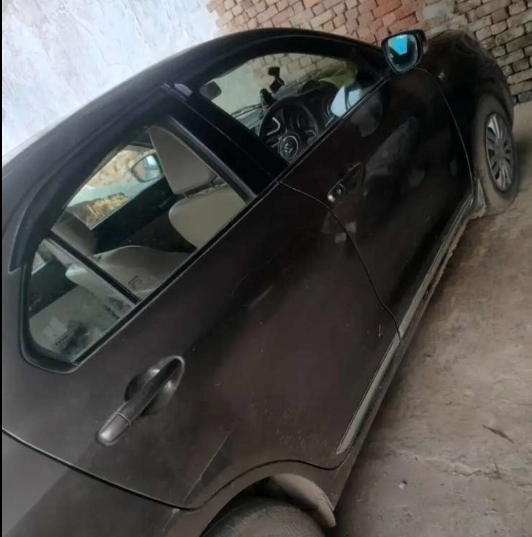 MARUTI SUZUKI SWIFT DZIRE (2018)