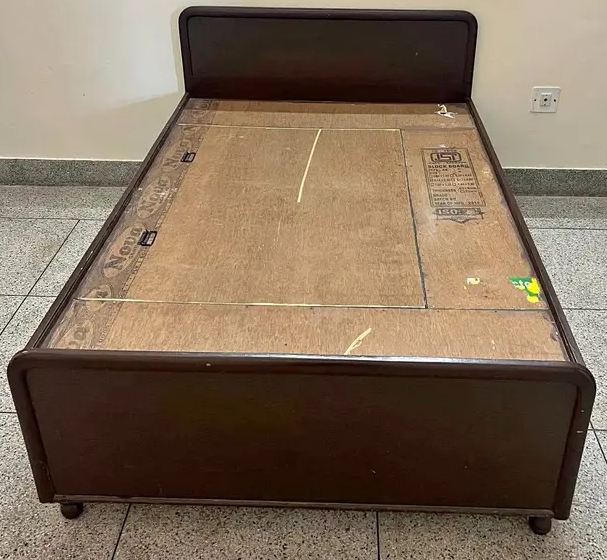 Single bed box