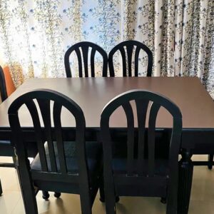 Dinning table