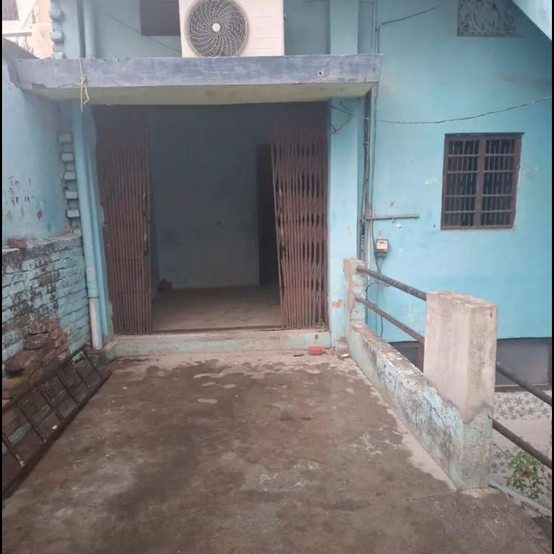 One room set