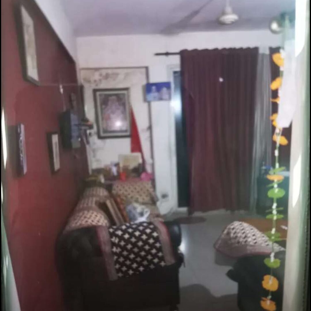 1 room for rent