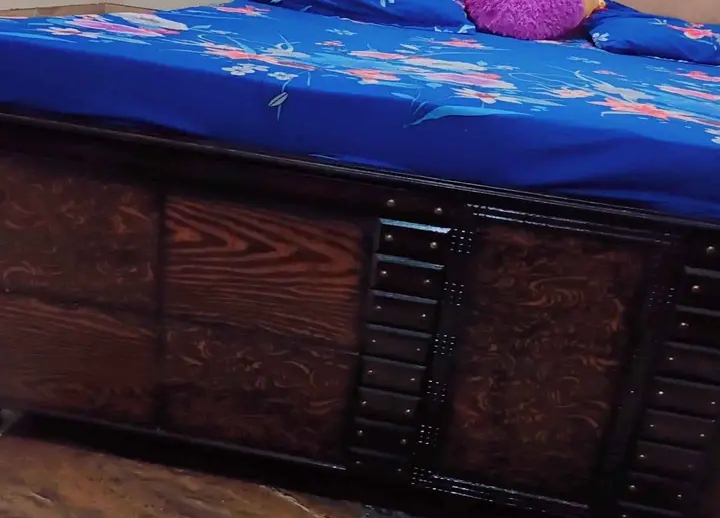 Double bed box