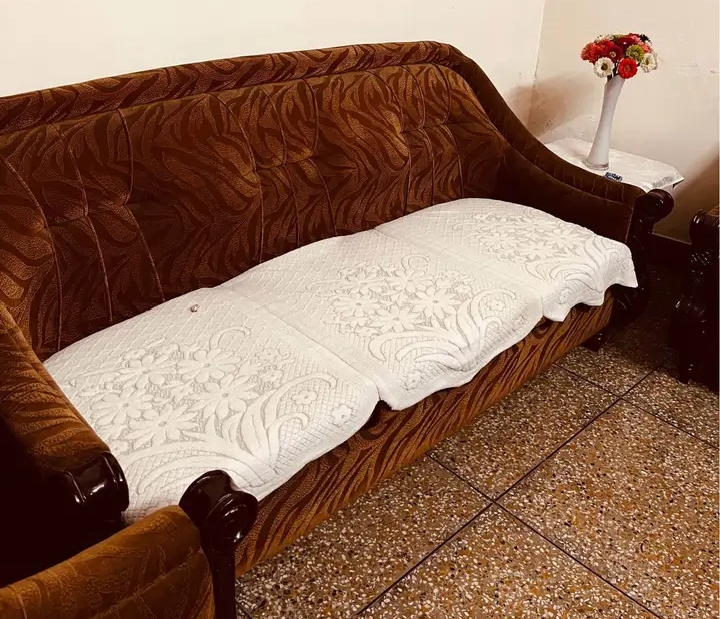 Sofa set