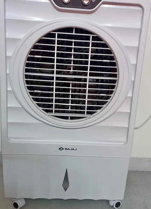 Bajaj cooler