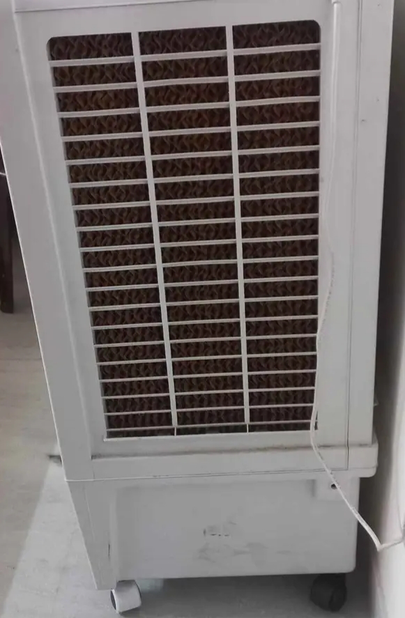 Bajaj cooler
