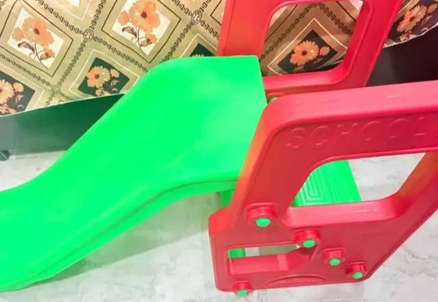 Kids slide