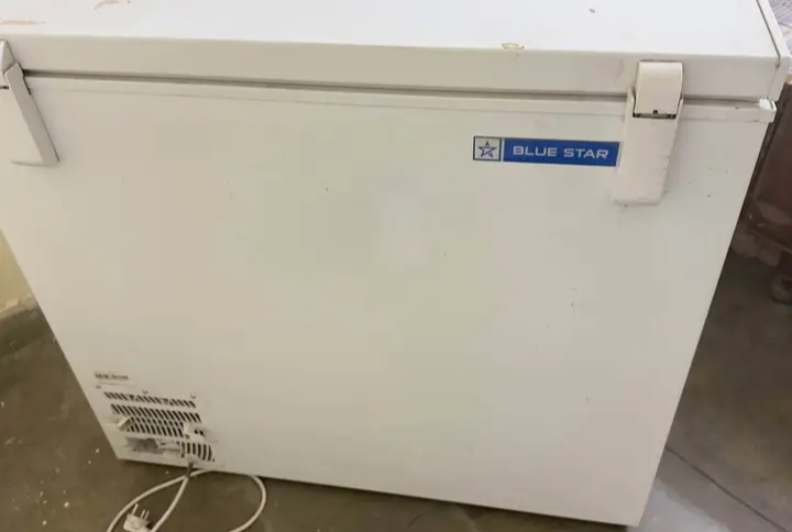 Deep freezer
