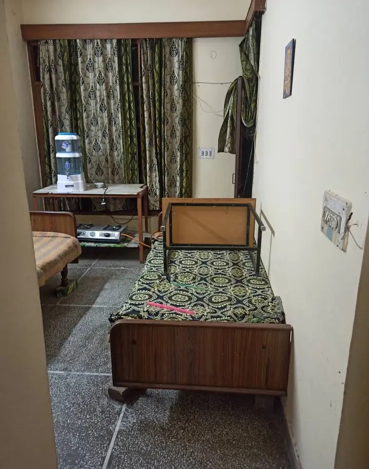 Single room rent