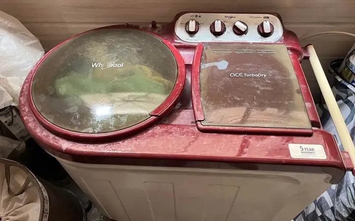 Whirlpool Washing machine