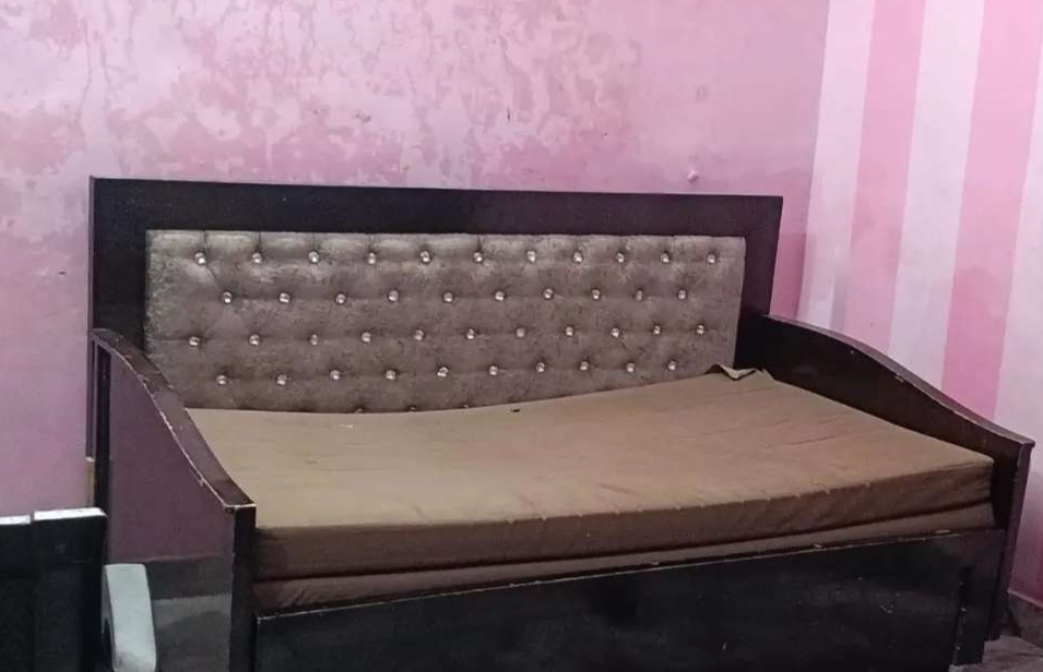Setti cum bed