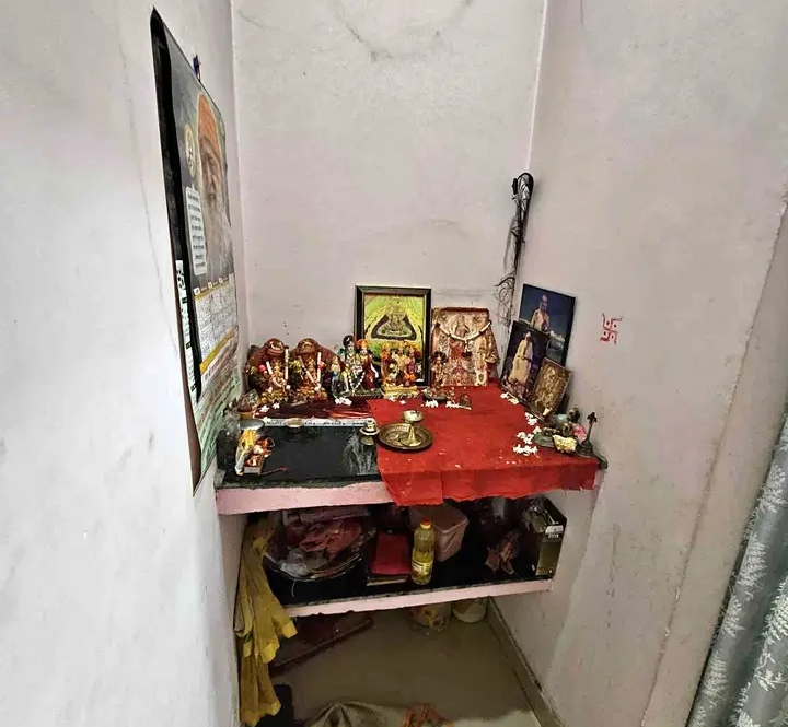 Independent house sale