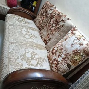 Sofa set