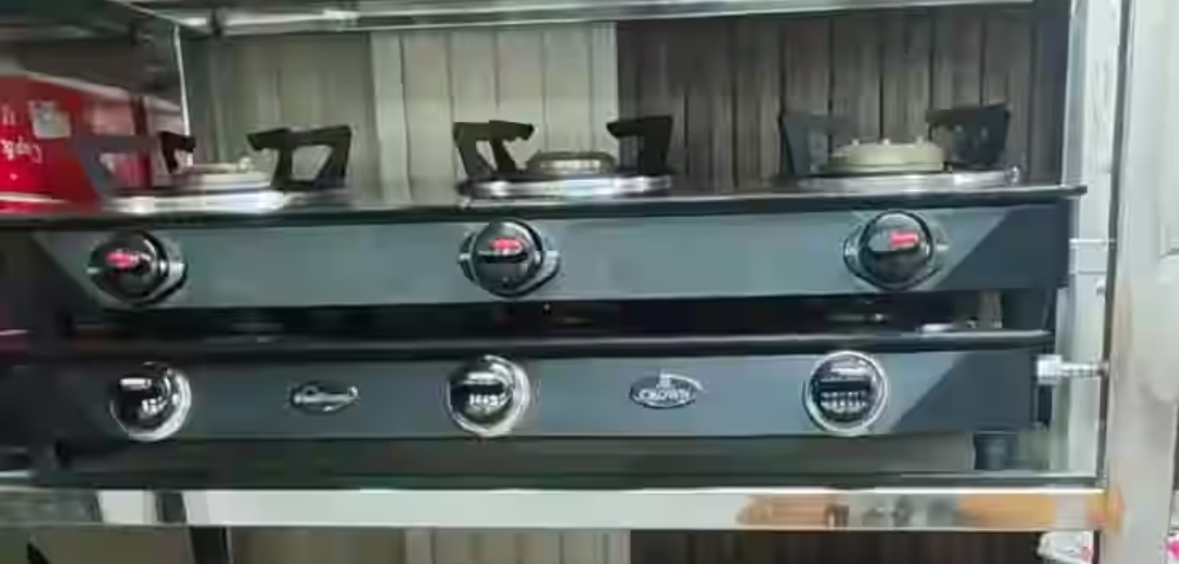 3 burner gas stove