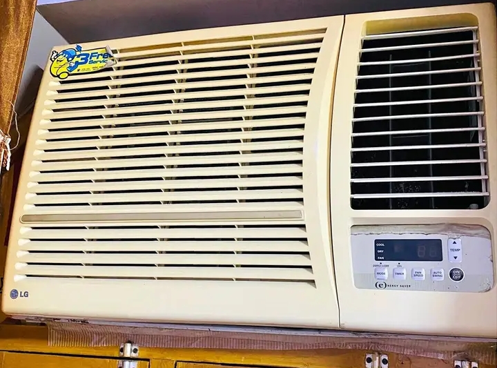 Window AC