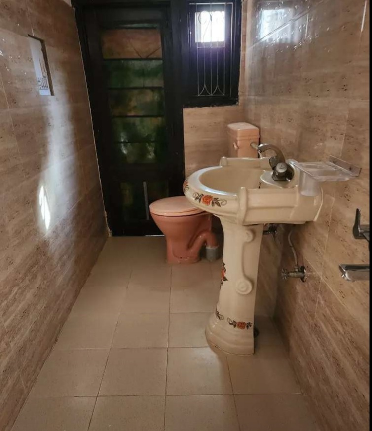 Room on rent