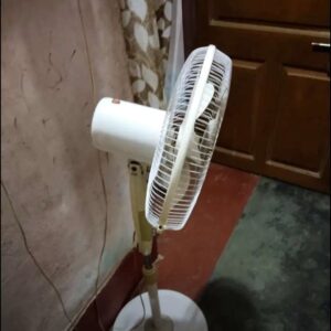 Standing fan