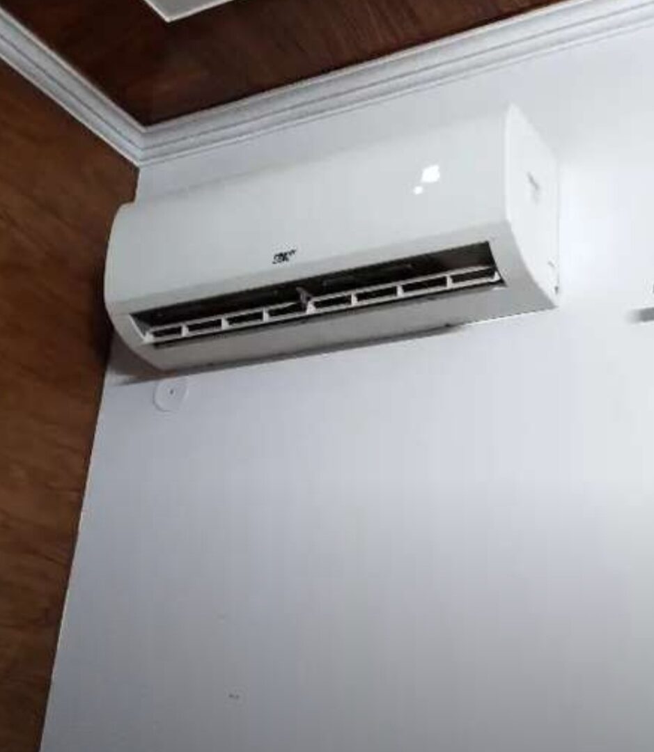 AC