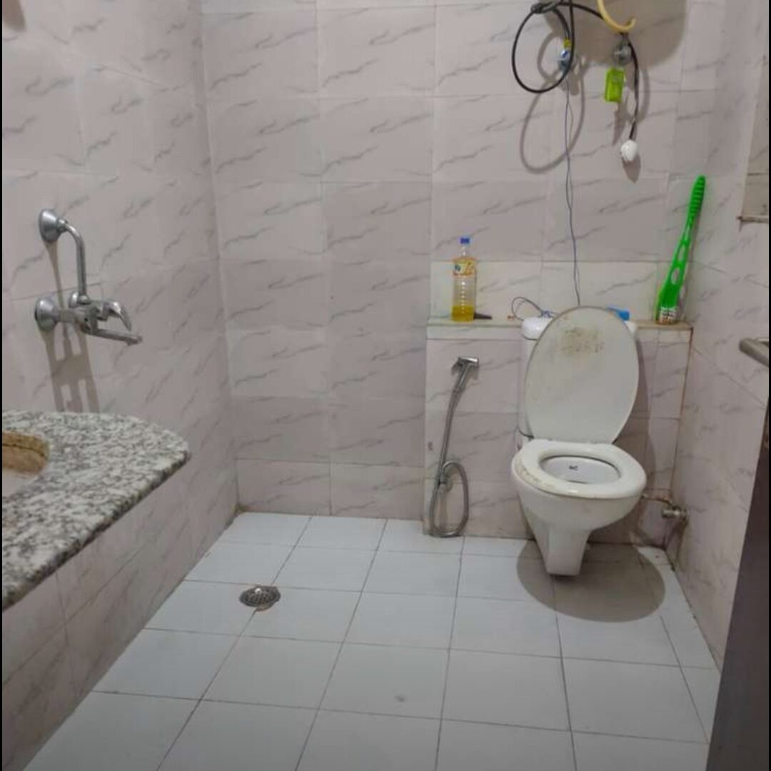 Room on rent