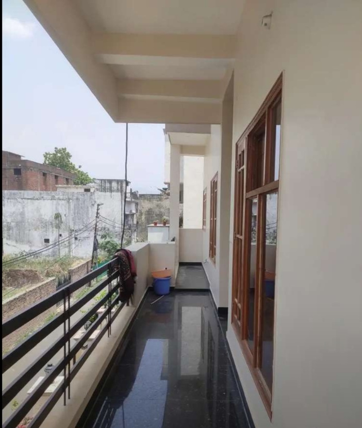 Room on rent