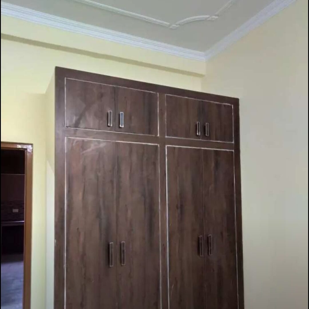 Room on rent