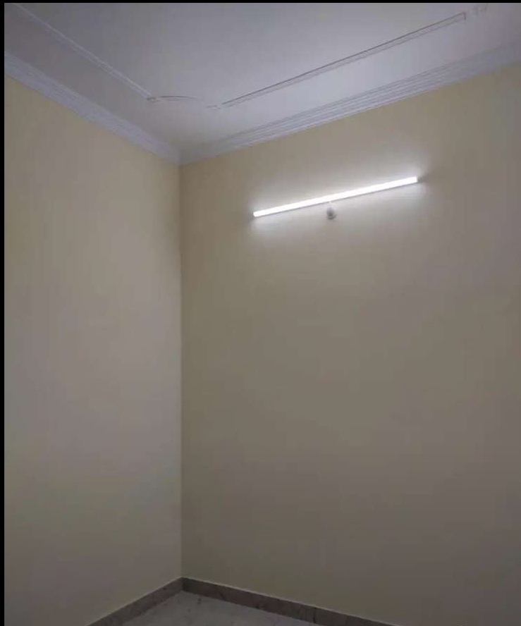 Room on rent