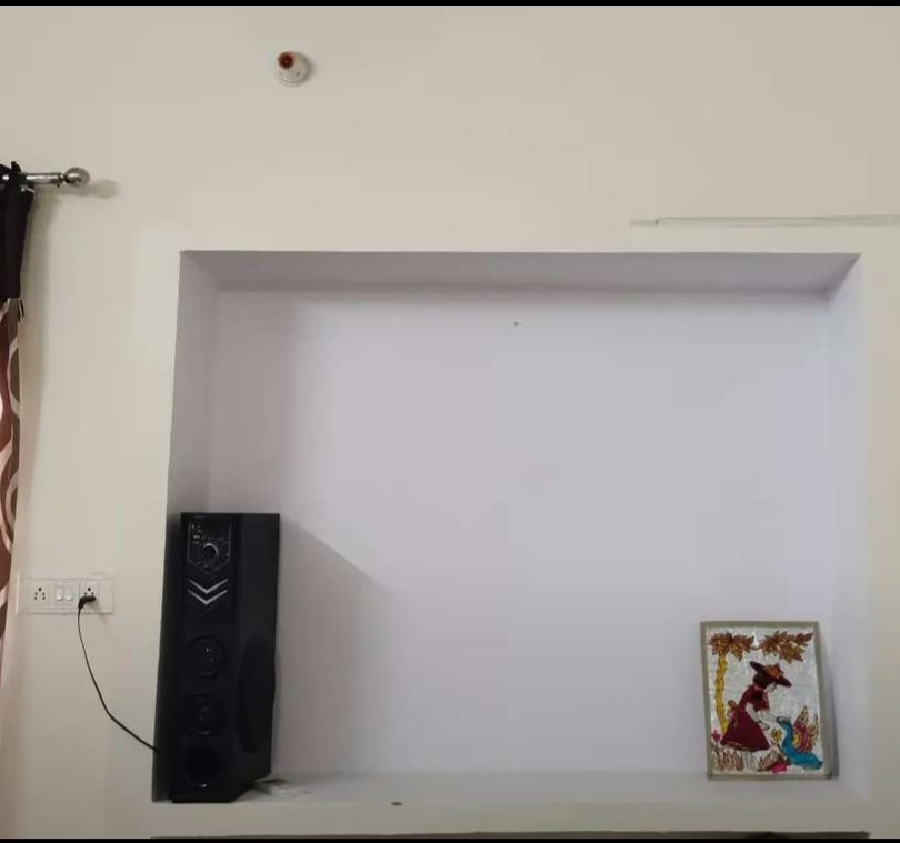 Room on rent
